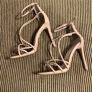 Steve Madden Nude heels